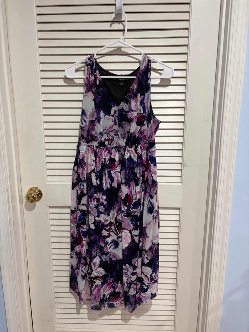 Simply Vera Purple Floral Sleeveless V-Neck Midi Dress
